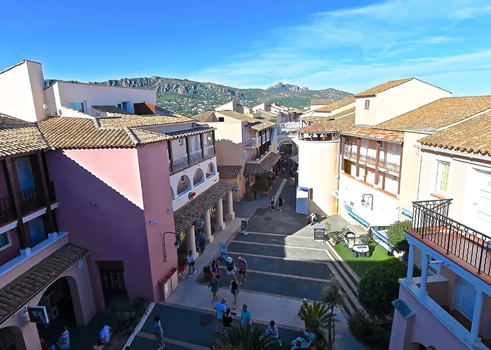 Апартаменты Le Hameau - L2 202 By Interhome *